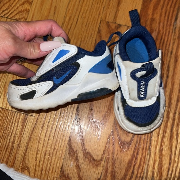 5T sneaker bundle - Picture 3 of 7